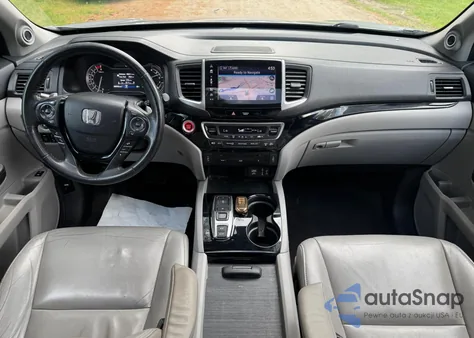 2018 Honda Pilot Touring из США, поврежденный, VIN 5FNYF6H94JB070661